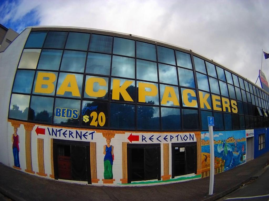 Atlantis Backpackers Hostel Picton Bagian luar foto