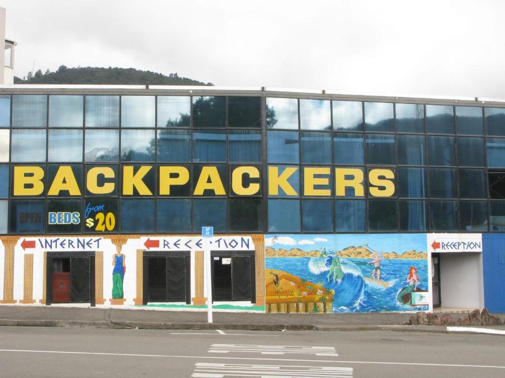 Atlantis Backpackers Hostel Picton Bagian luar foto